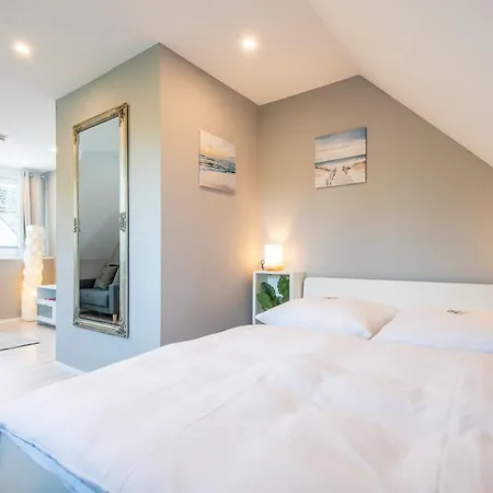 Haus Breslauer Strasse 22a Tatil Evi *